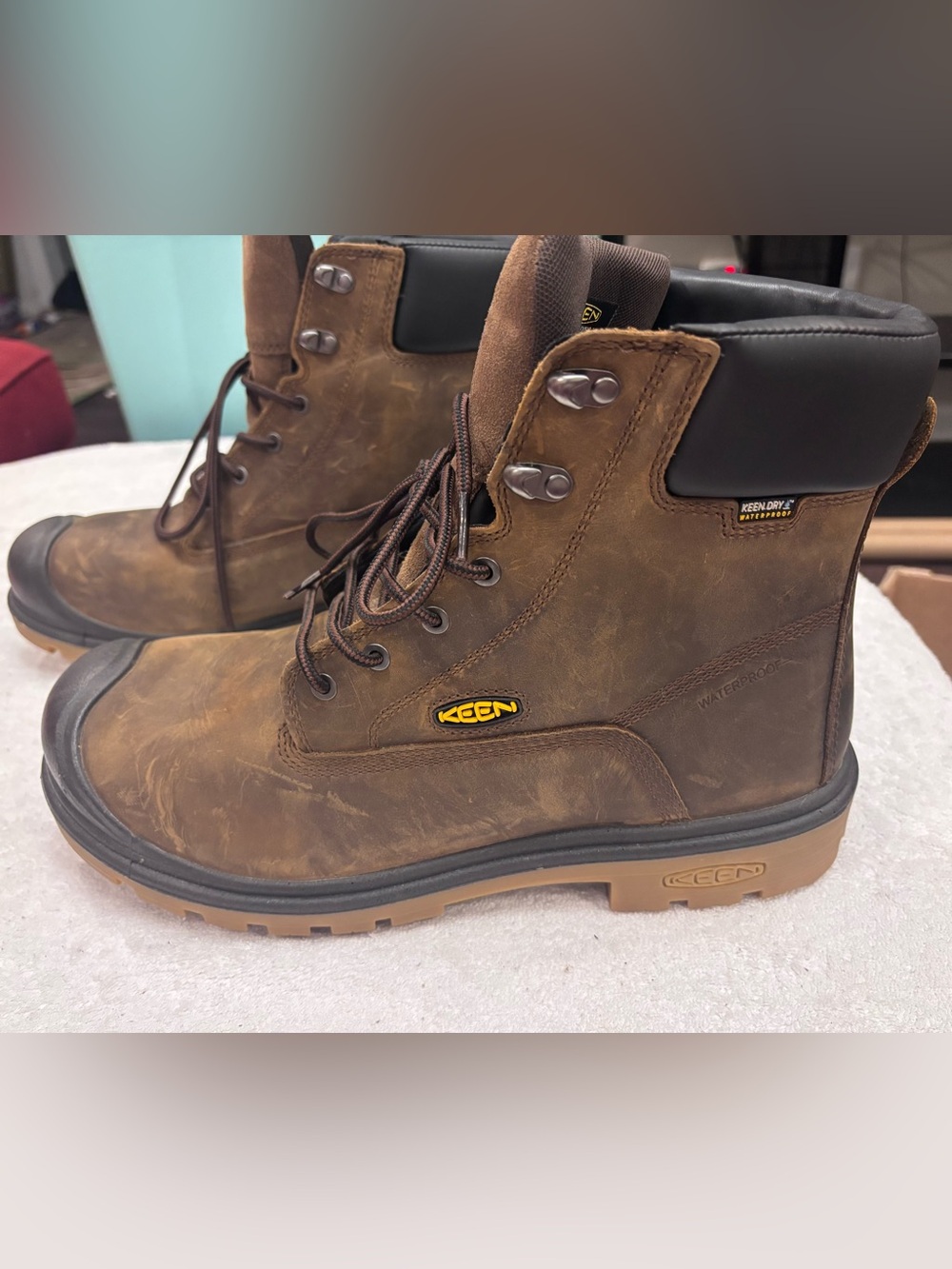 Brand New Keen ASTM F2892 -EH - Size 13EE Utility Boots-Waterproof